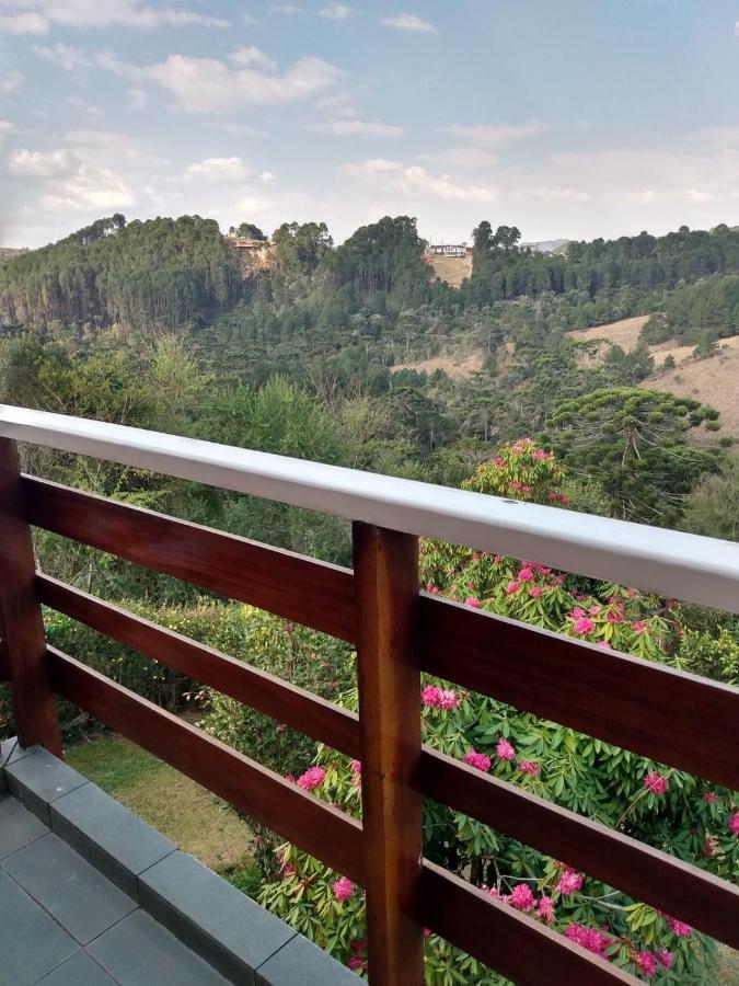 Casa Flor De Liz Villa Campos do Jordao Luaran gambar