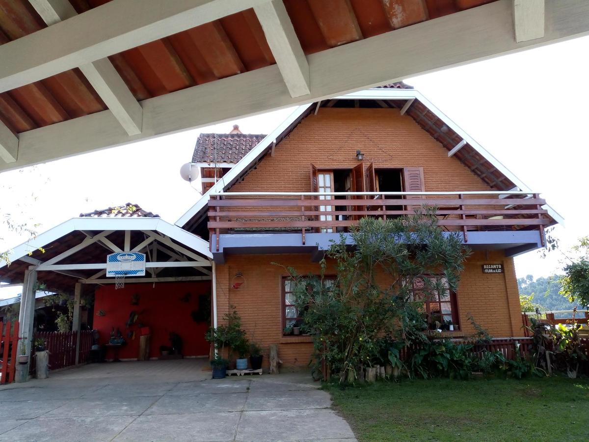 Casa Flor De Liz Villa Campos do Jordao Luaran gambar